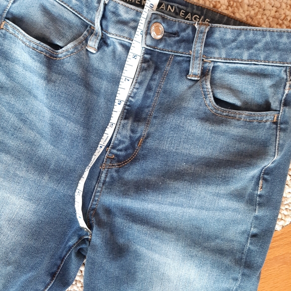 American Eagle Super Hi Rise Jegging Jeans size 4 Short - Picture 6 of 16